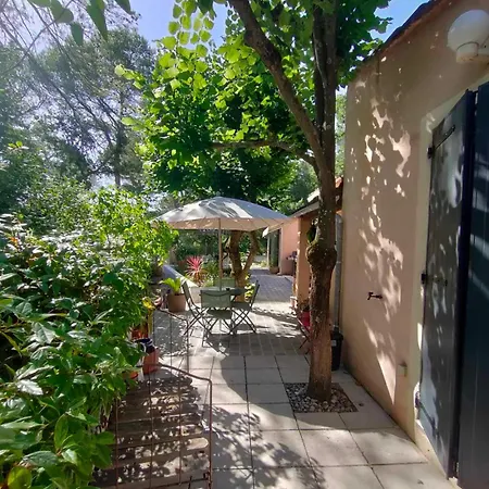 La Petite Echauguette Homestay